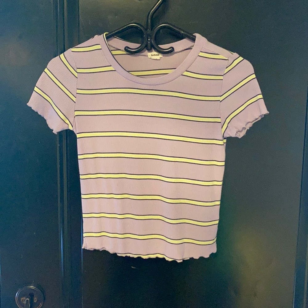 3/$10🌻 Crop Top